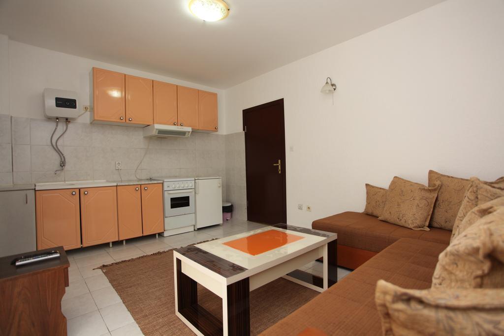 Apartments Memidz บุดวา ภายนอก รูปภาพ
