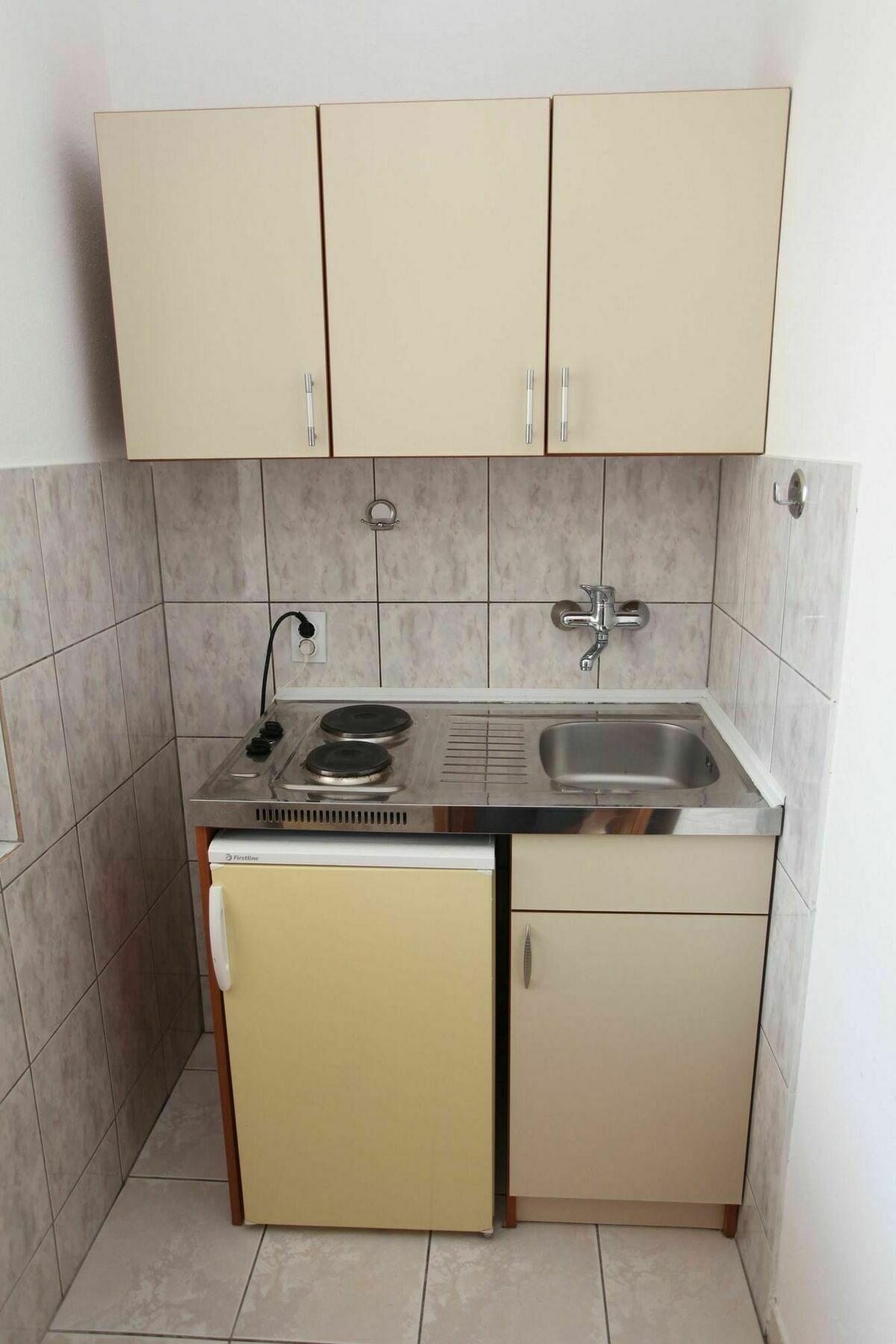 Apartments Memidz บุดวา ภายนอก รูปภาพ