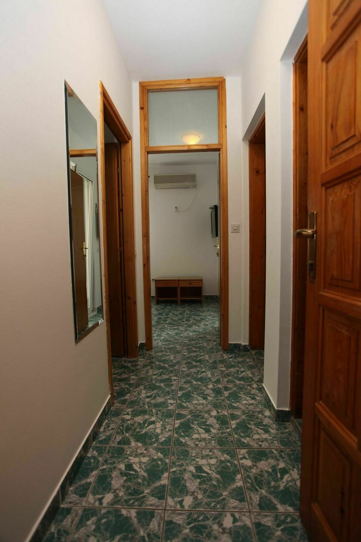 Apartments Memidz บุดวา ภายนอก รูปภาพ