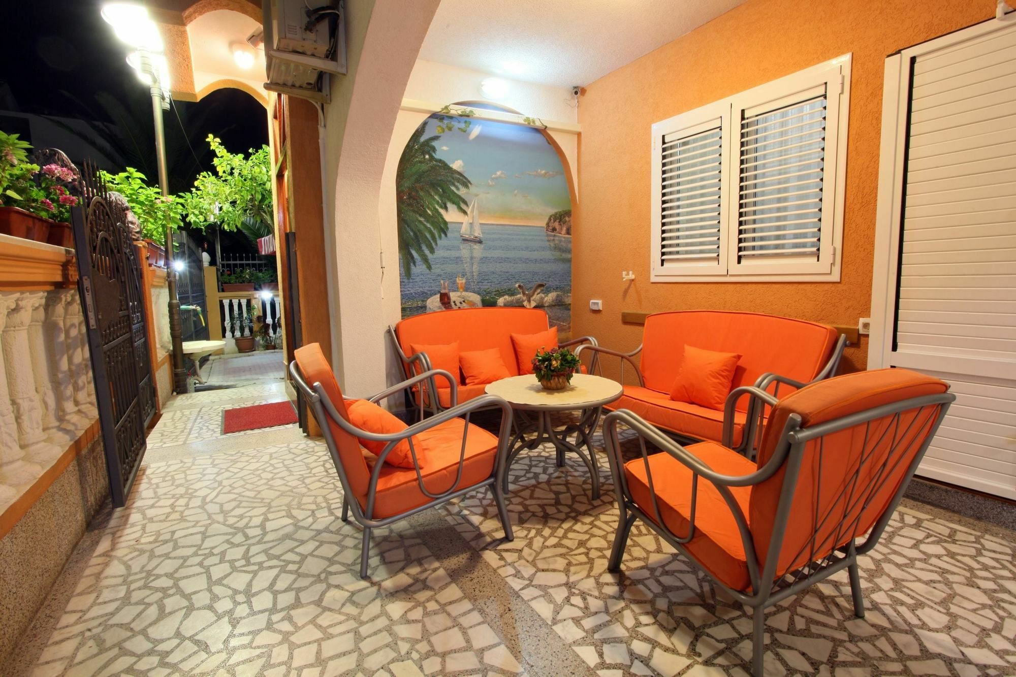 Apartments Memidz บุดวา ภายนอก รูปภาพ