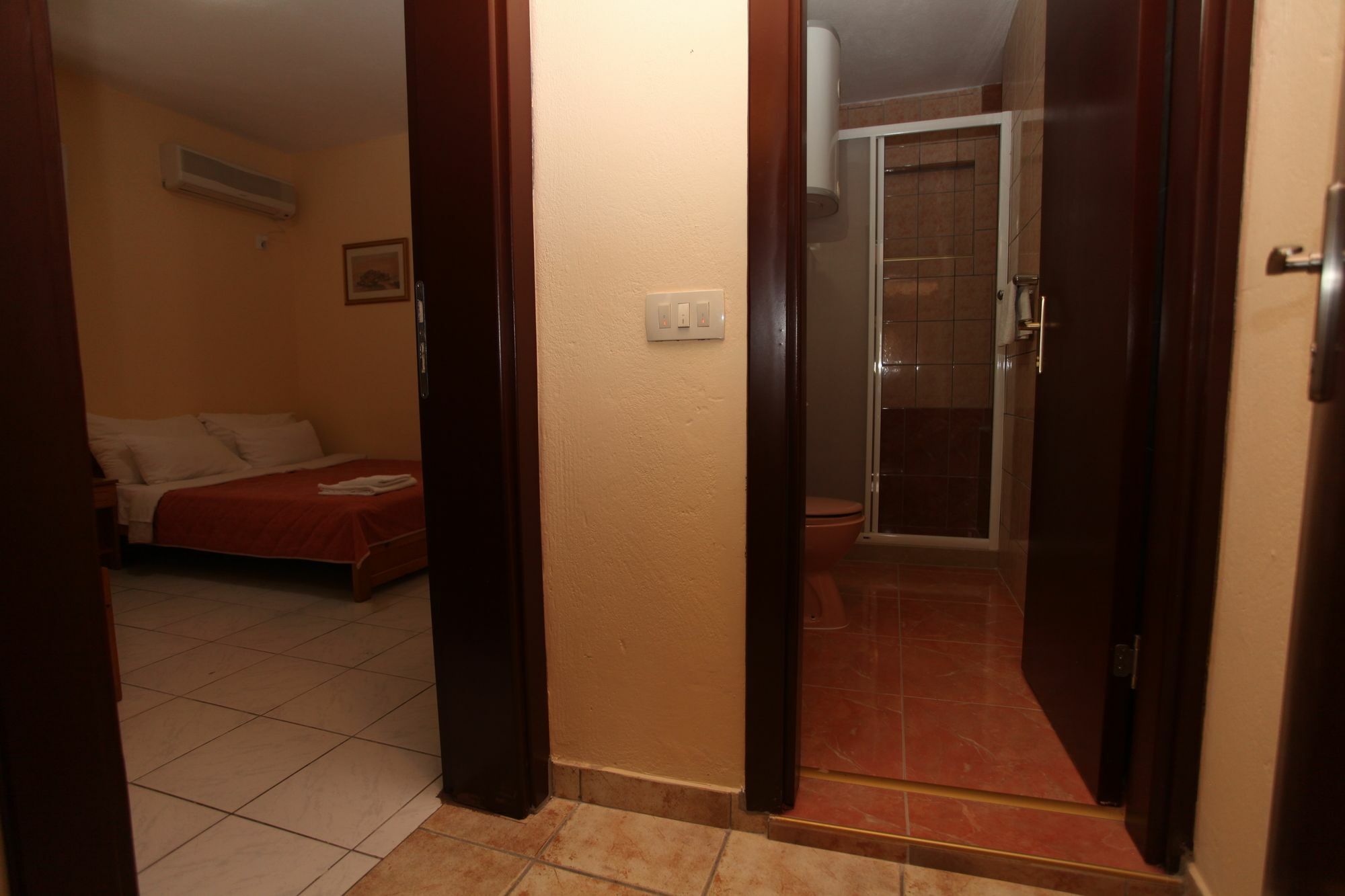 Apartments Memidz บุดวา ภายนอก รูปภาพ